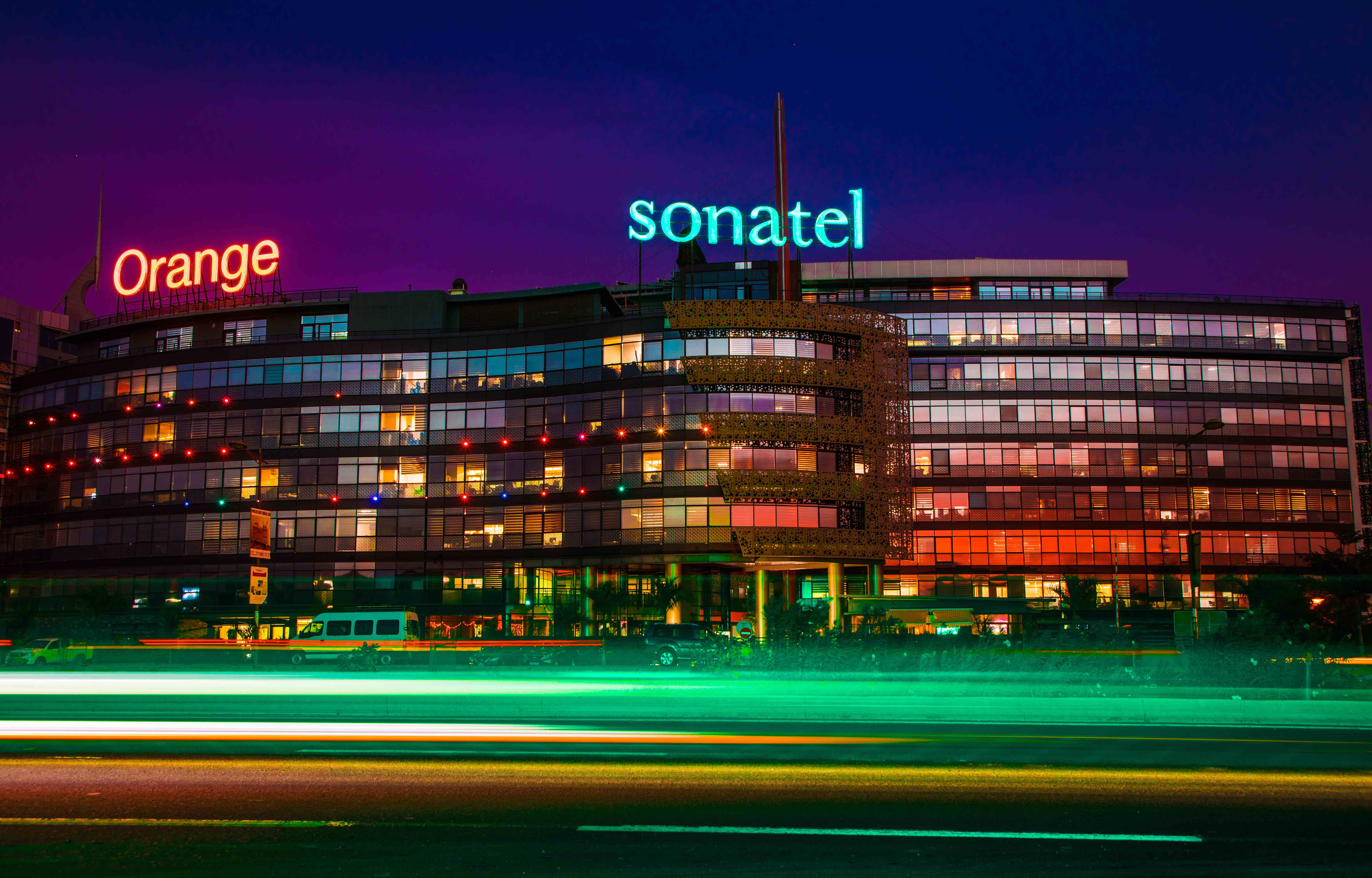 Sonatel-telecommunications-hero-Dassault Systèmes®