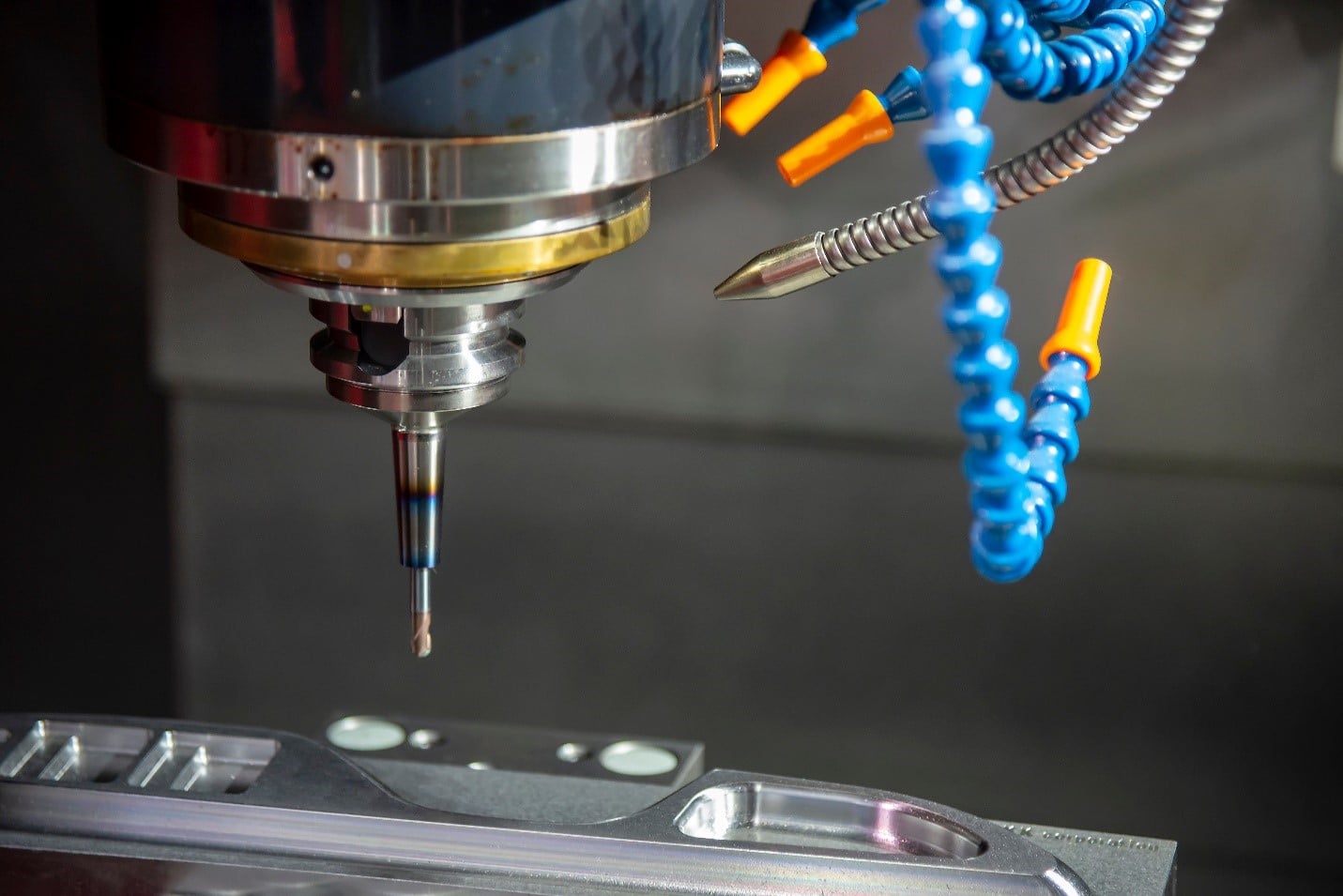 Overmolding and Insert Molding - 3DEXPERIENCE Make