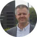 James Morshead > 达索系统