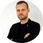 Tomas Ivaskevicius > 达索系统