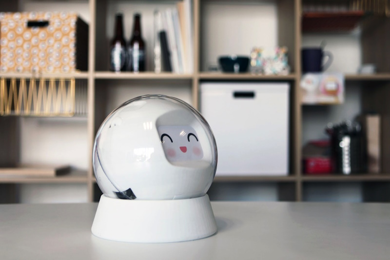 Robotic companion to encourage learning for children
