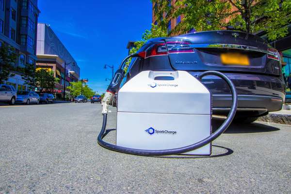 Chargeur mobile pour véhicules électriques par SparkCharge