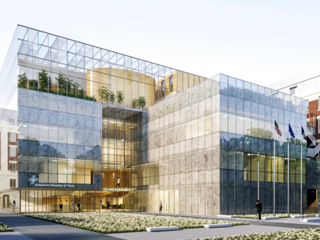 American Hospital of Paris: Explore the future environment as if already built