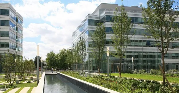 3DS Paris Campus > Dassault Systèmes