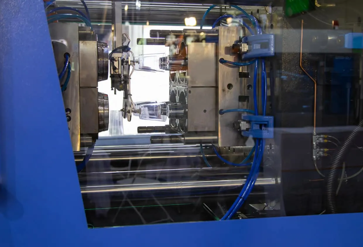 Moldeo por inmersión Moldeo por inyección 3DEXPERIENCE Make