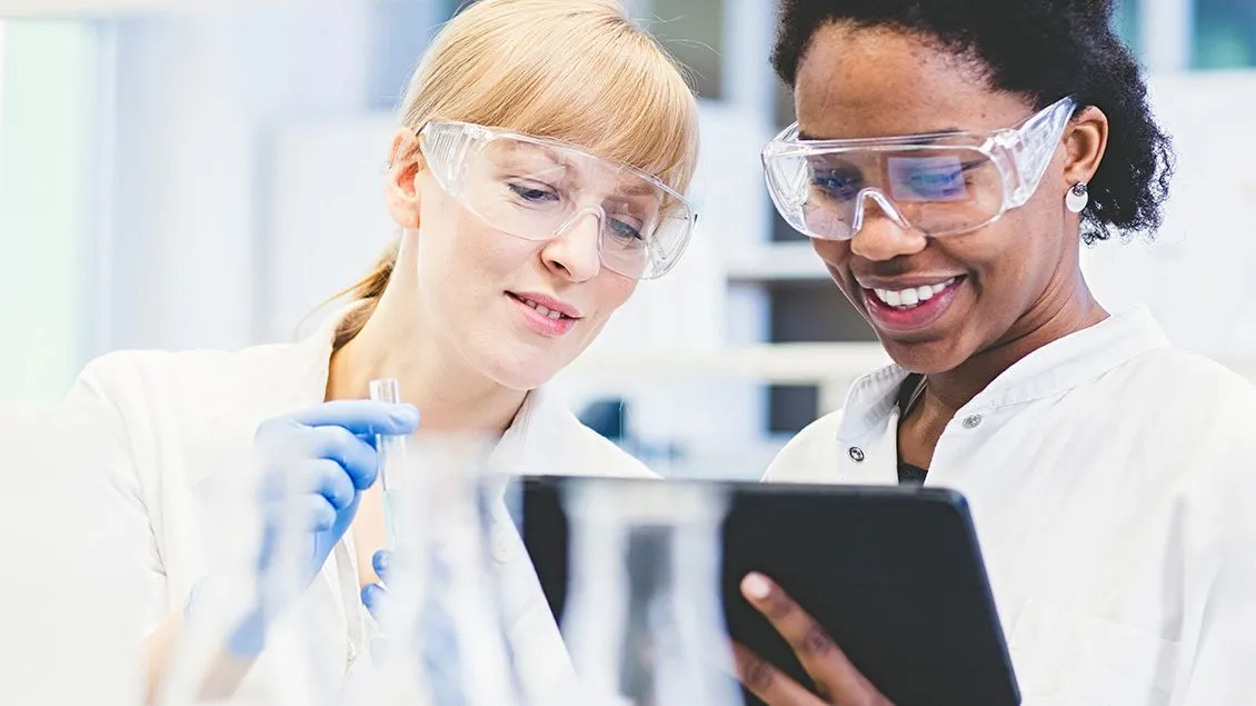 BMS Drives Higher Quality Science > Dassault Systèmes