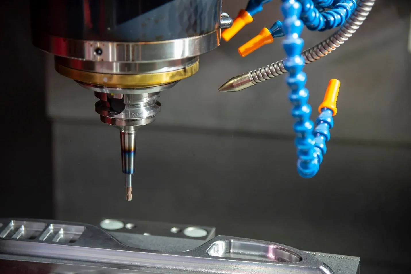 Sovrastampaggio e stampaggio a inserti - 3DEXPERIENCE Make