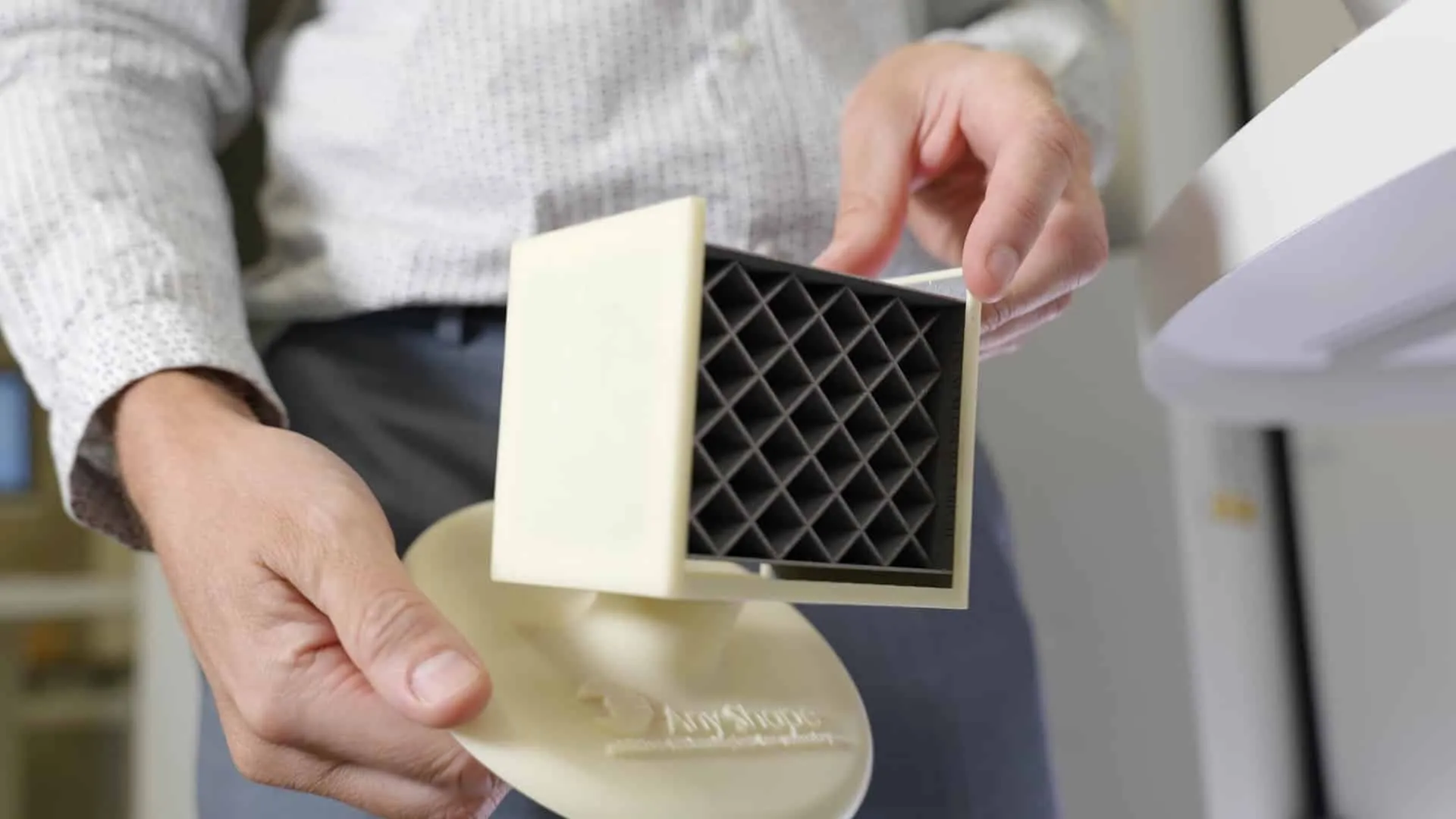 3D Printing applications in video - 3DEXPERIENCE Make