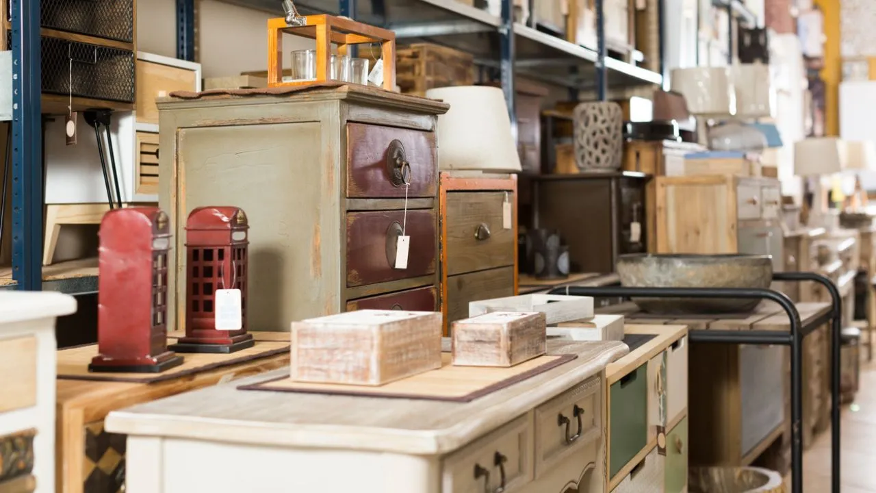 DELMIA 専門小売業 > ダッソー・システムズ