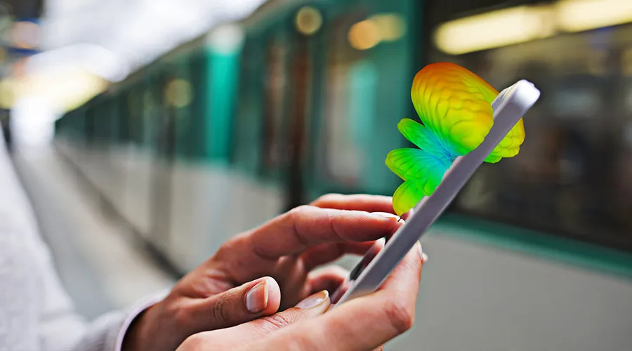 Edu Expériences d'apprentissage Simulia - Électromagnétique > Dassault Systèmes