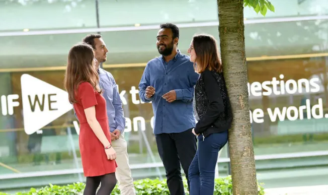 道德与合规性 > 达索系统