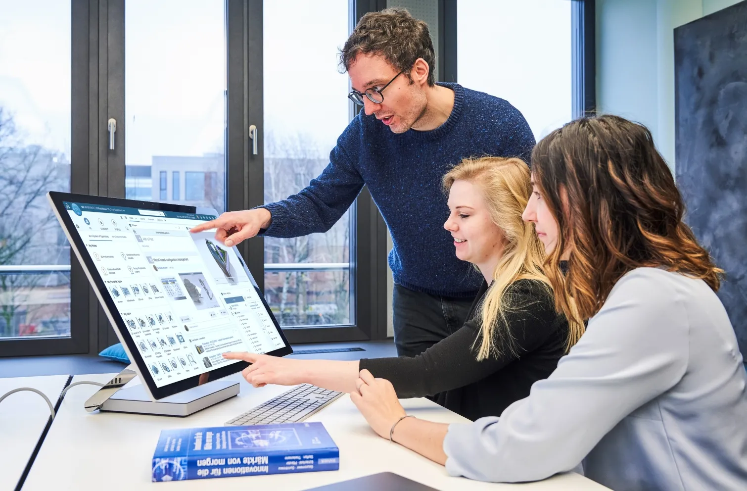 (Engineering Collaboration Network Image