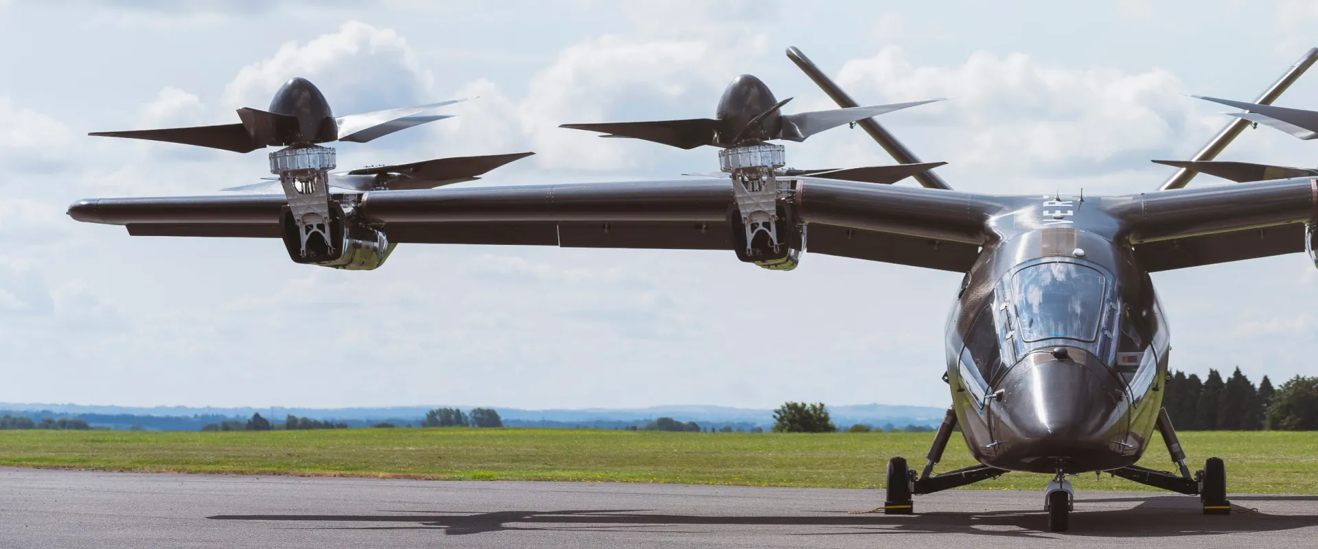 vertical-aero-hero-image-2024-