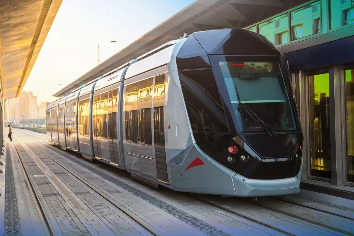 汽车与交通运输行业有轨电车 > 达索系统