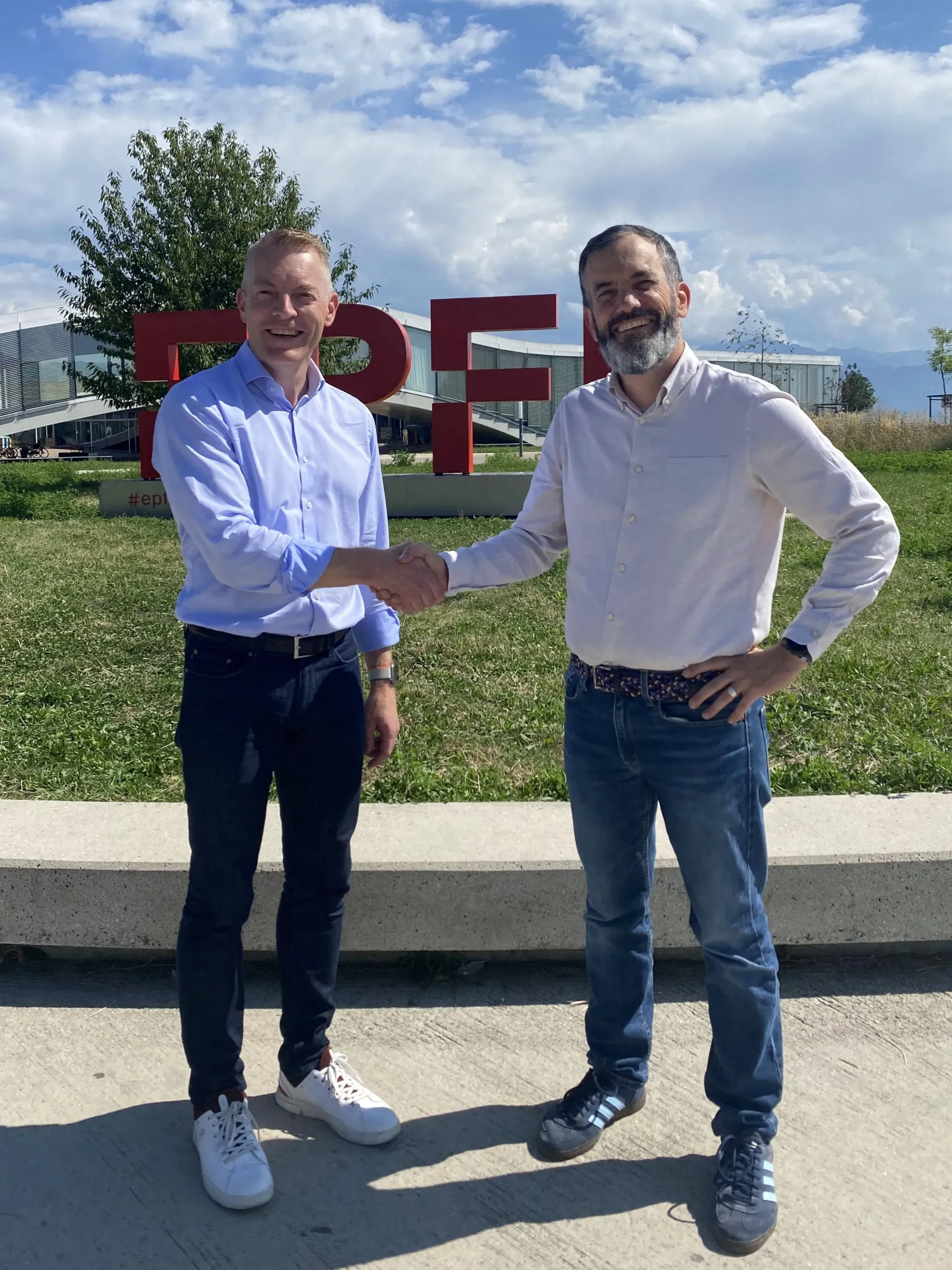 Christian Haltiner, Managing Director Schweiz, Dassault Systèmes (links) und Stefan Arnet, Lead Buyer, Switch (rechts)