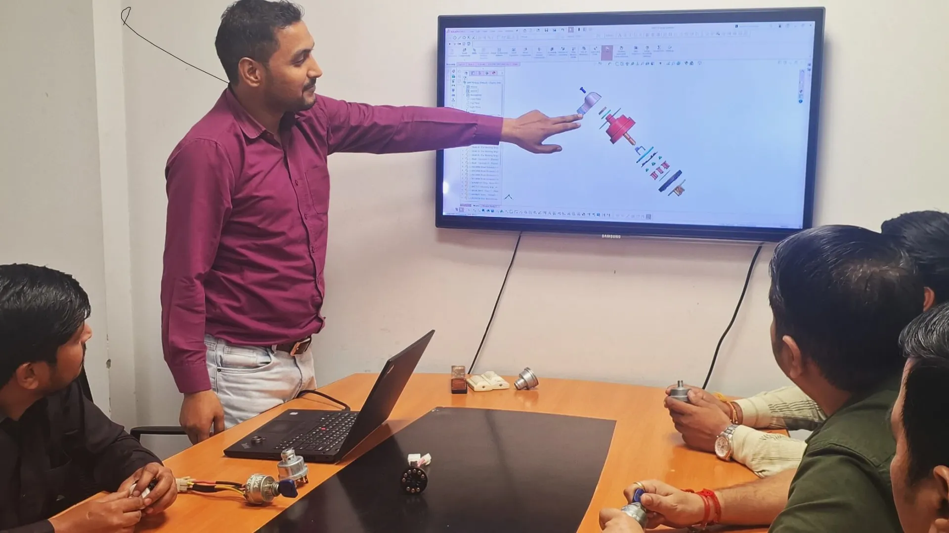 Engineers integrating SOLIDWORKS with ENOVIA in the 3DEXPERIENCE platform ensure seamless data flow
