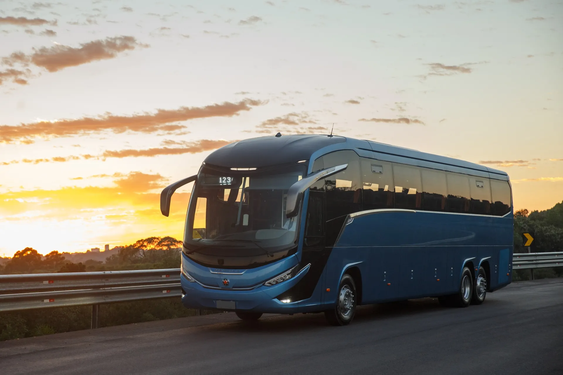 Marcopolo Classe III bus in motion, showcasing sleek design and innovation powered by the 3DEXPERIENCE platform