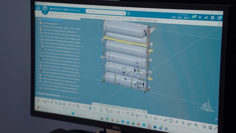Hyliko hydrogen truck powertrain assembly modeled in CATIA on the 3DEXPERIENCE platform.