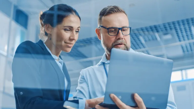 SOLIDWORKS 7 better project visibility.jpg | CAD/CAM Programmiersoftware für CNC Maschinen und Industrieroboter