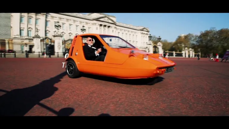 Coche eléctrico de tres ruedas Conspectiv