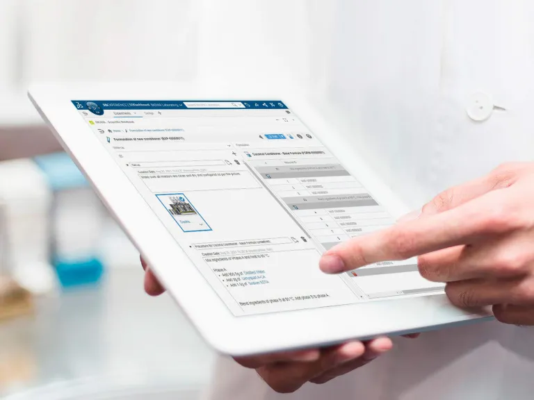 BIOVIA Wissenschaftliches Notebook > Dassault Systèmes
