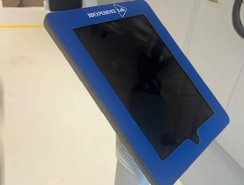 Anti-Theft Frame for iPad Presentation Stand,  a project supported by the 3DEXPERIENCE Lab