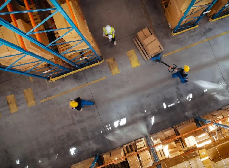 DELMIA apriso warehouse  fo rimmediate insight into the shop floor
