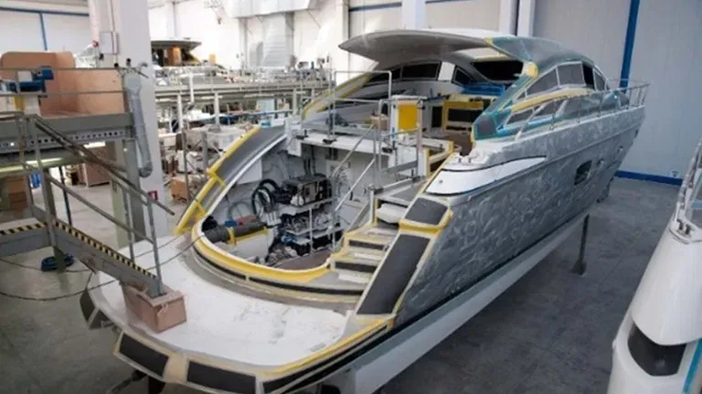 Optimizing workforce and resources > Dassault Systèmes®