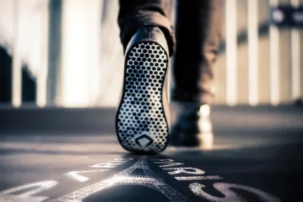 ECCO Reveals the first European Consumer Launch of the QUANT-U Footwear Experience at Le Bon Marché in Collaboration with Dassault Systèmes