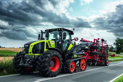 Claas Tractor > Dassault Systèmes®