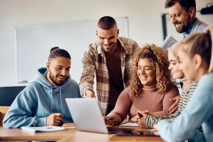 World Youth Skills Day am 15. Juli: Dassault Systèmes fördert Industriekompetenzen von Studierenden
