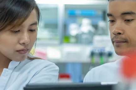 BIOVIA ScienceCloud Projects > ダッソー・システムズ