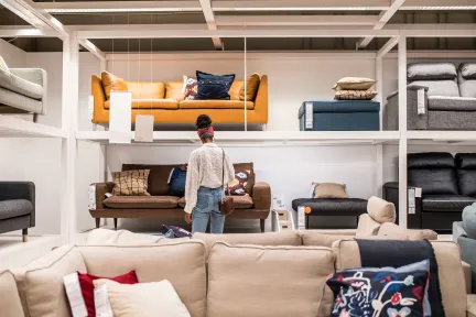 How do Americans shop for furniture and kitchen in 2025?