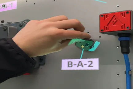 DELMIA Augmented Experiences in Assembly > Dassault Systèmes