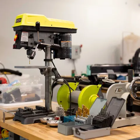 3DEXPERIENCE Lab Boston Fablab installations > Dassault Systemes