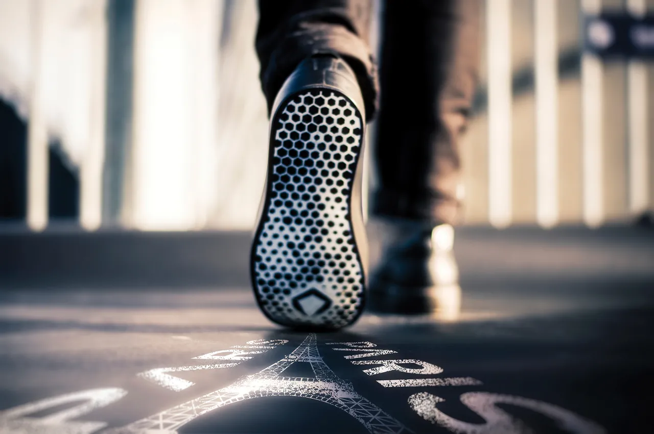 Ecco 3d printed shop shoes