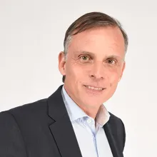 Rouven Bergmann > Dassault Systèmes