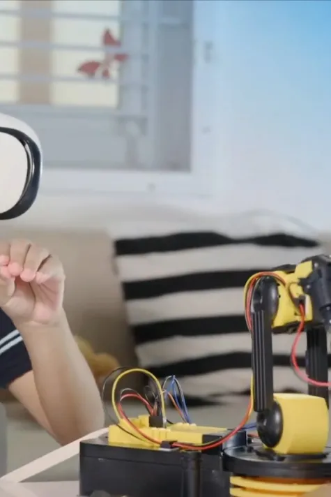 Home Industries > Dassault Systèmes